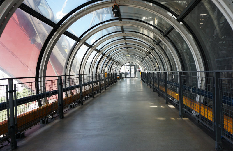  Centre Pompidou - Fußgängerröhre