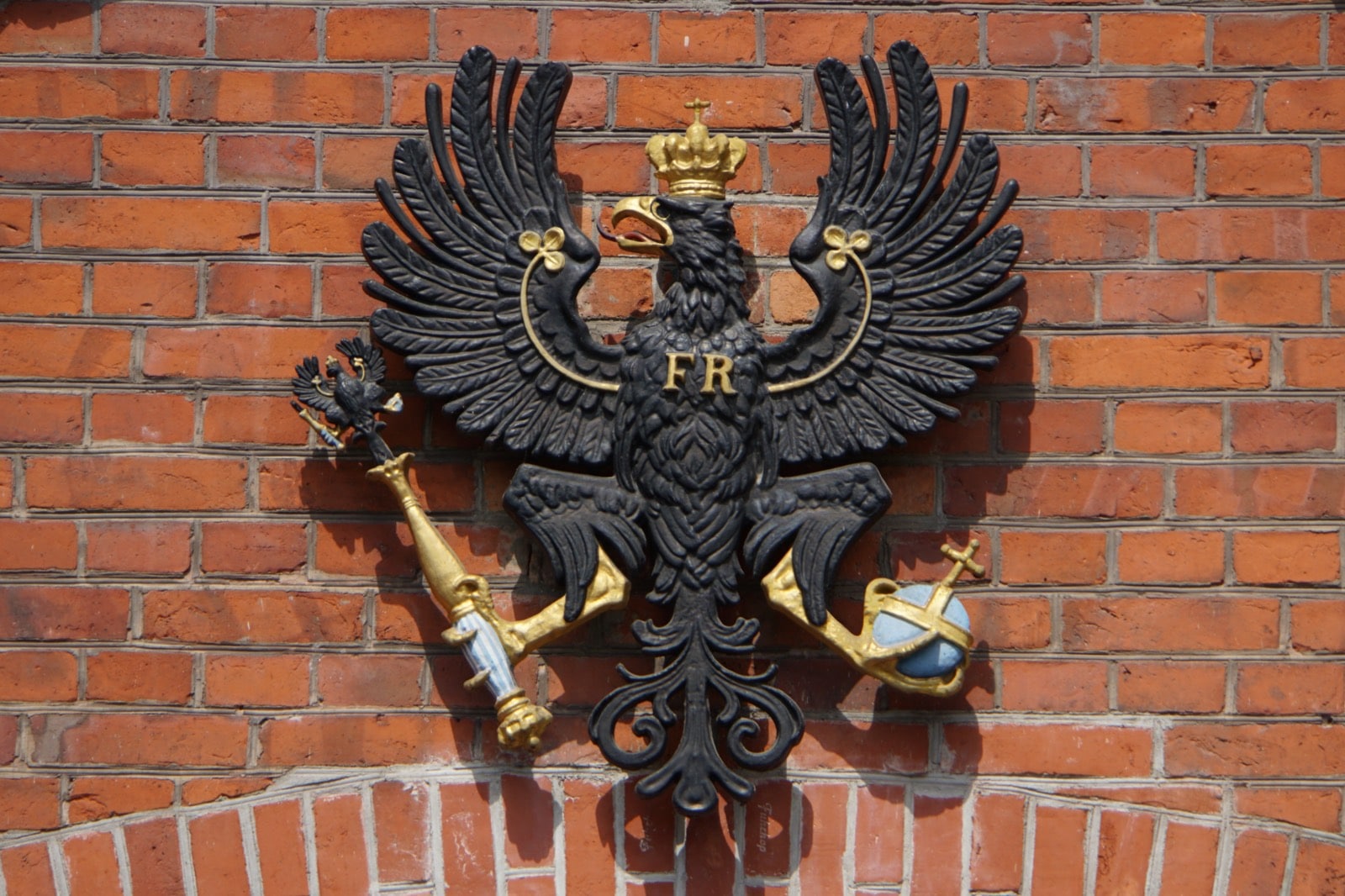 Adler über dem Eingang der Zitadelle