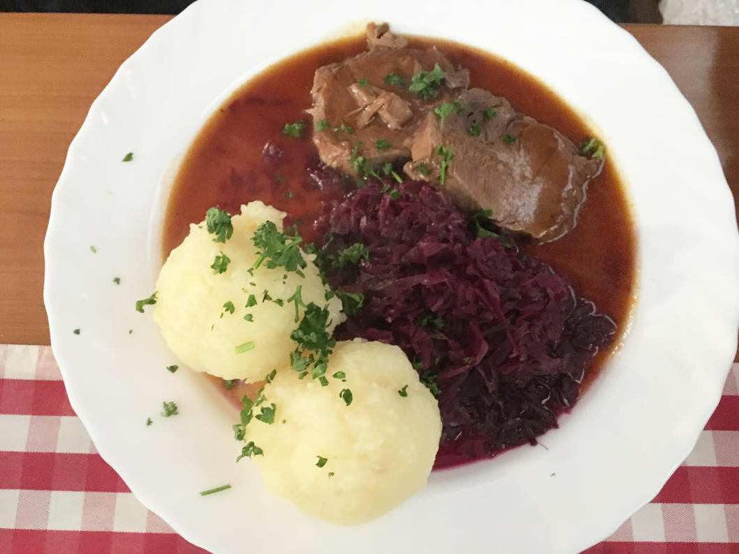 Klösse mit Fleisch Restaurant Merseburg