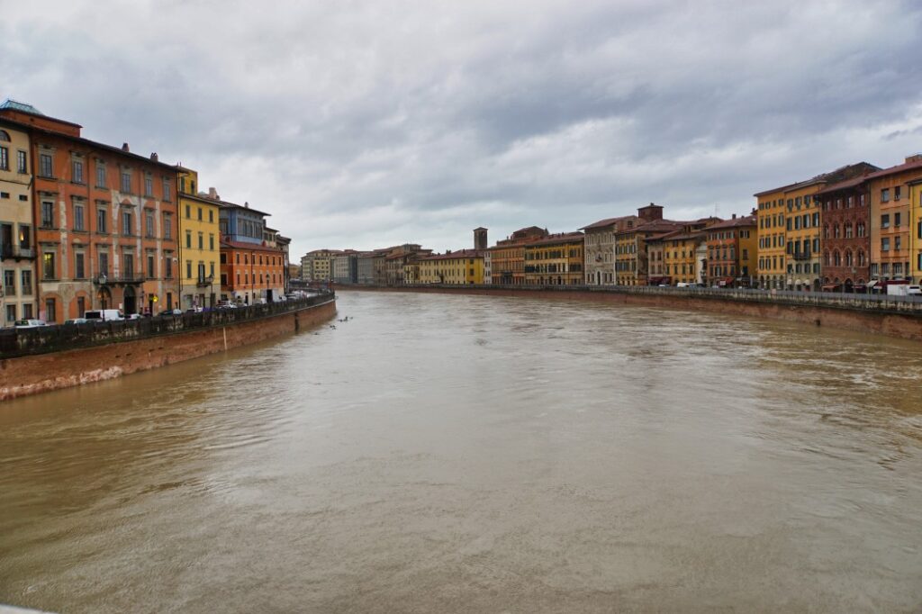 Hochwasser im Arno