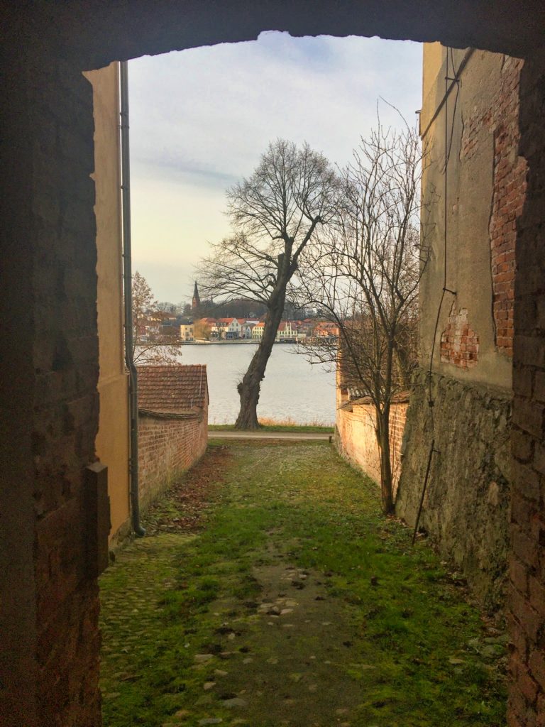 Blick aus dem Kloster