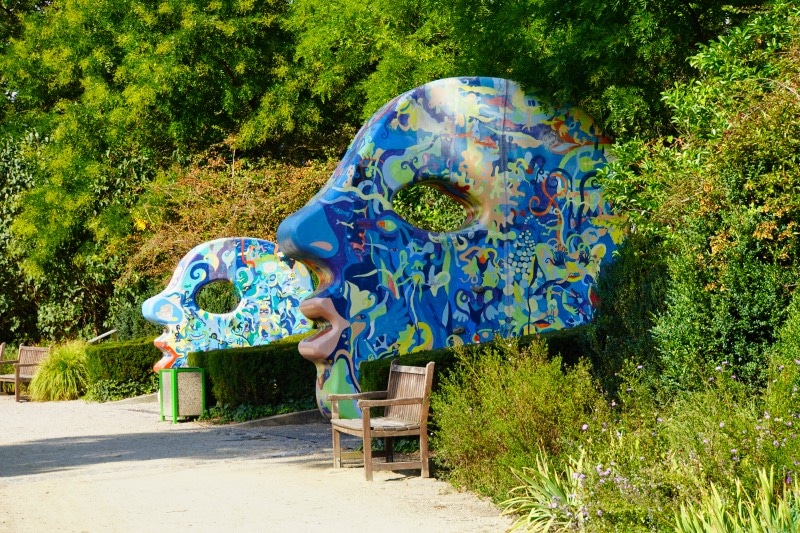 Spaziergang in Pilsen: Kunst im Park