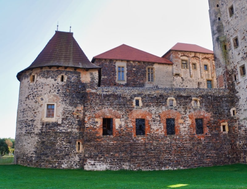 Abschnitt der tschechischen Burganlage