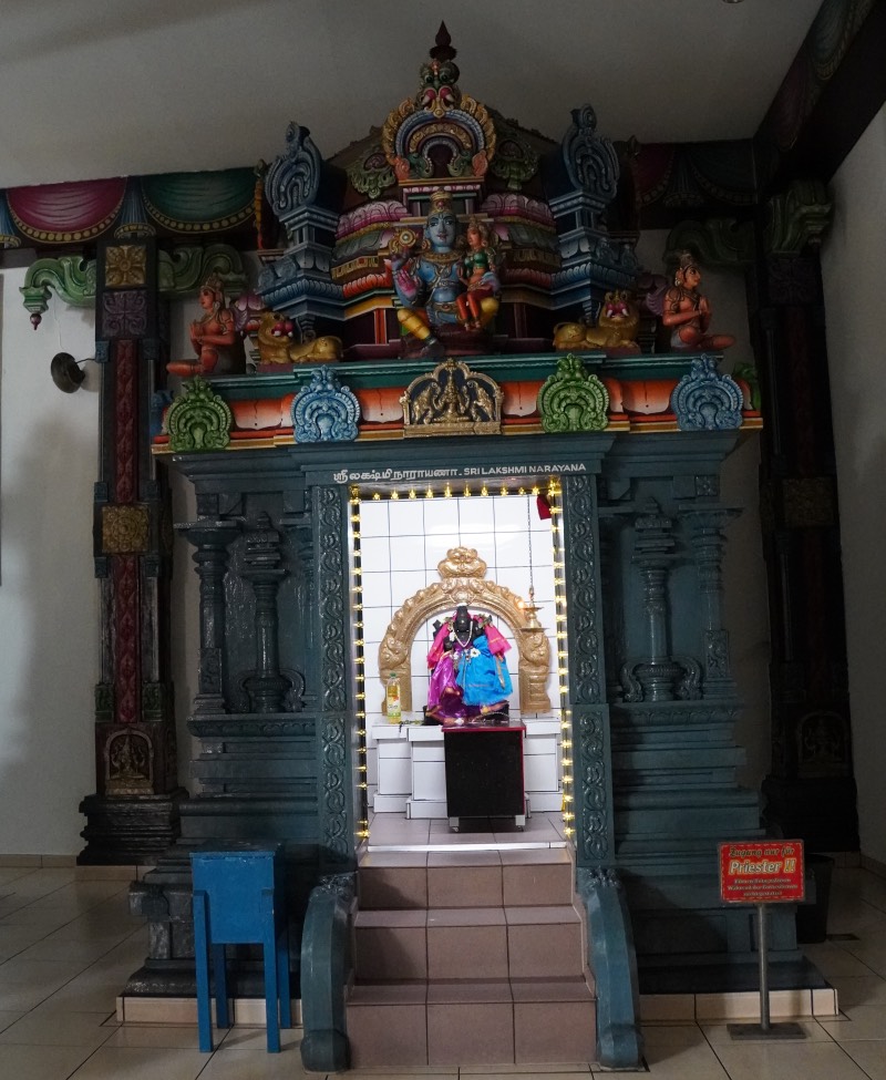 Schrein im Sri-Kamadchi-Ampal-Tempel