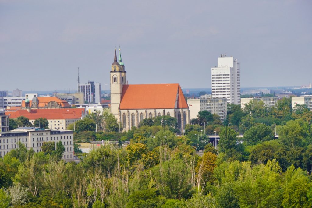Ausblick vom Albinmüller-Turm in Magdeburg, Johanniskirche
