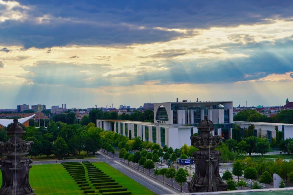 Blick vom Reichstag aufs Regierungsviertel
