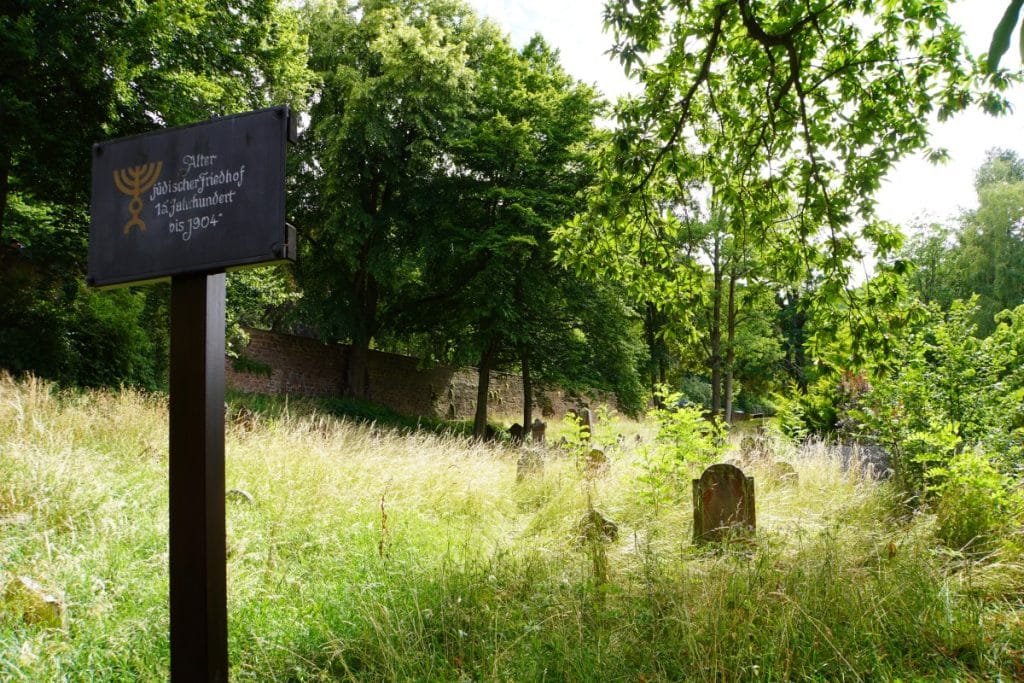 Insider Tipps für Miltenberg  jüdischer Friedhof