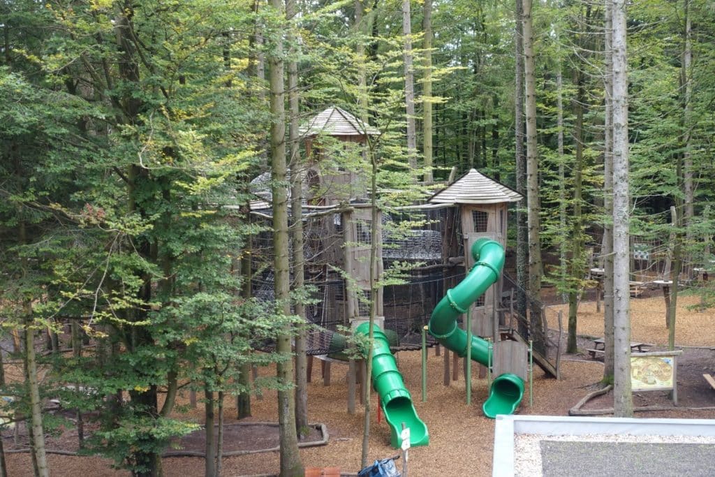 riesiger Spielplatz für Kinder im Nördlichen Schwarzwald