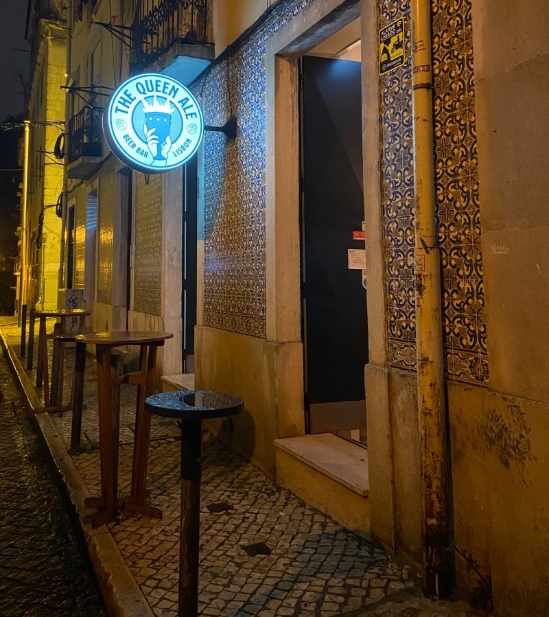 Kneipe in Lissabon