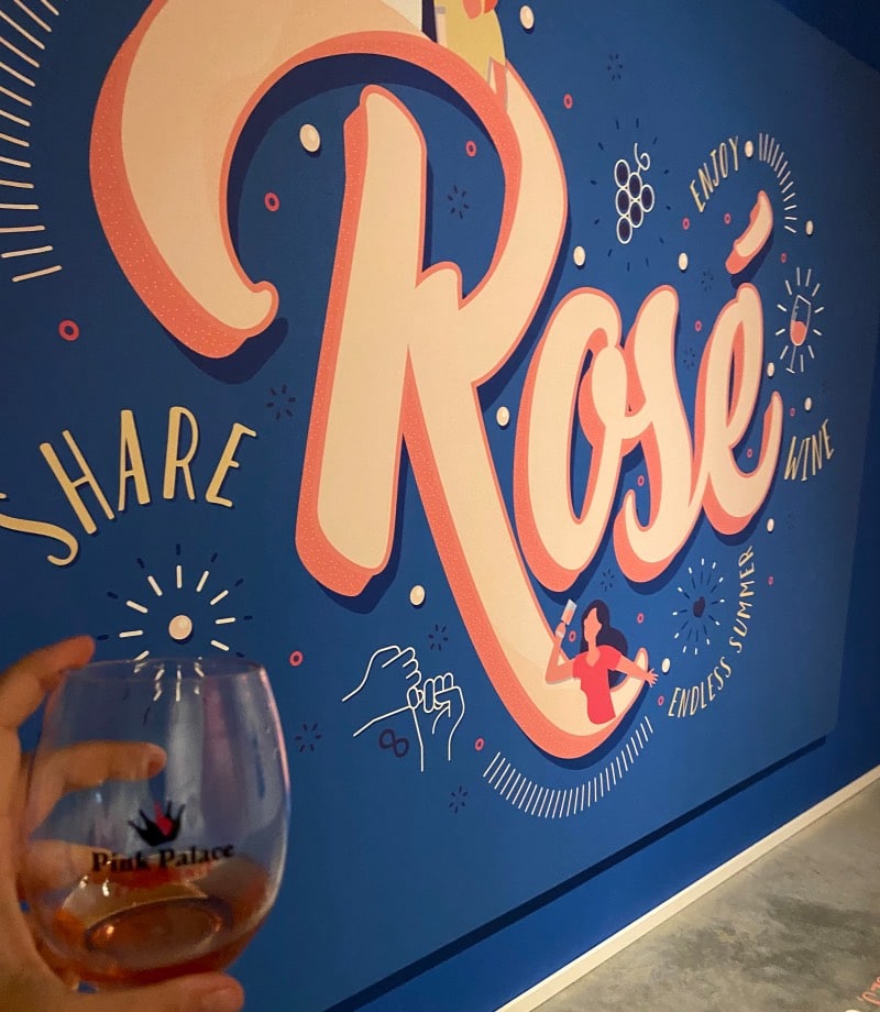 World of Wine - let's drink Rosé