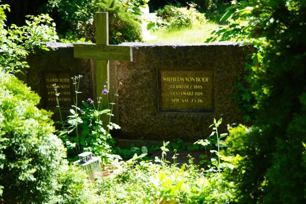 Luisenfriedhof II, Grabstätte Wilhelm von Bode