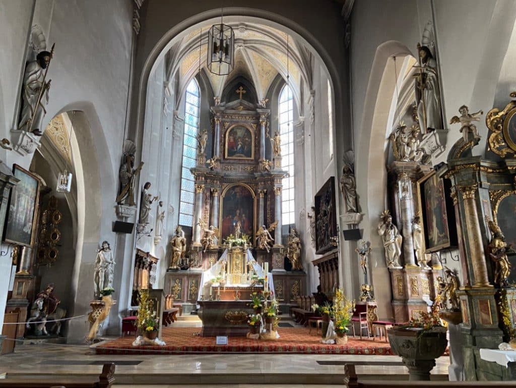 Blick in die Martinskirche von Forchheim