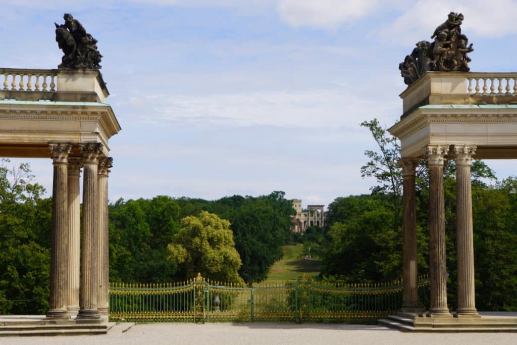 Schloss Sanssouci Blick zum Ruinenberg