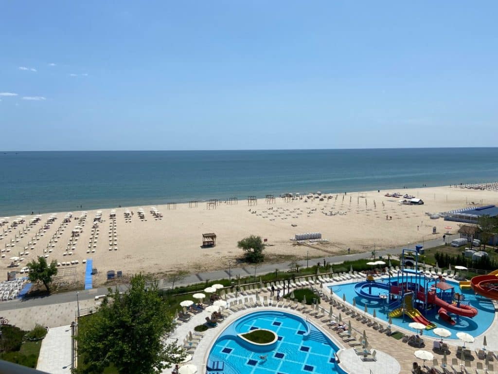 Maritim Hotel Paradise Blue Albena - Blick zum Strand