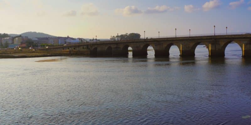 historische Brücke in Galicien