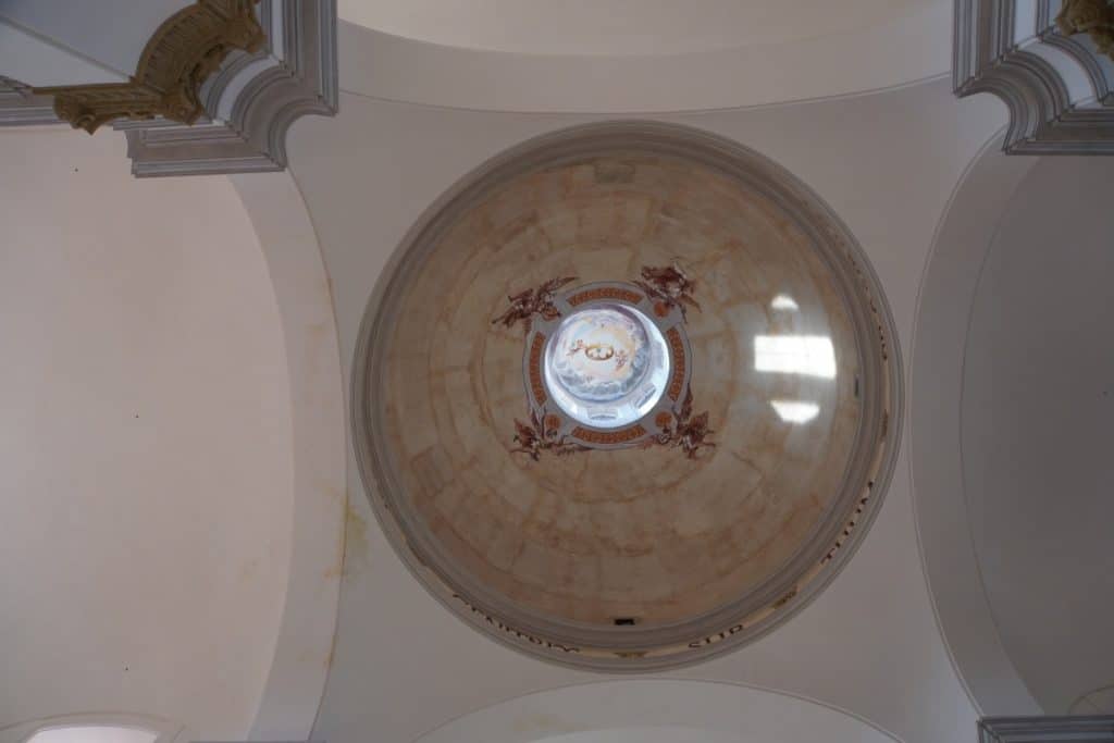 Kuppel in der Kirche von Mariánská Týnice