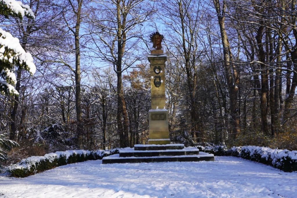 Ansbacher Hofgarten - Denkmal Schriftsteller