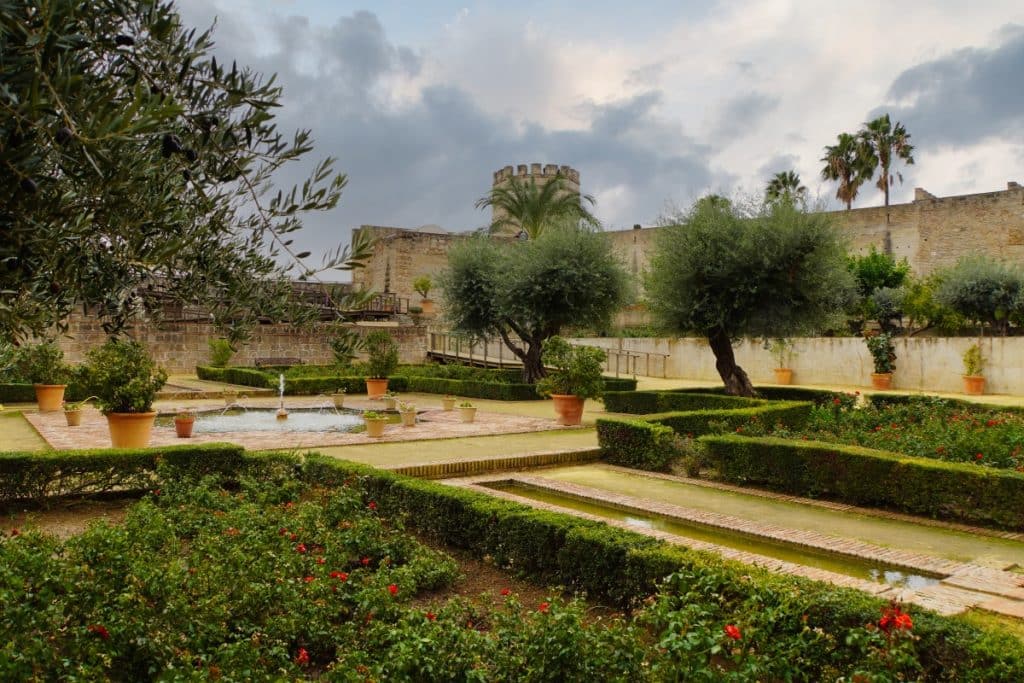 Garten in der Alcázar in Jerez