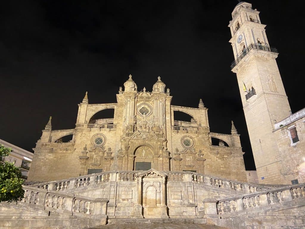 Kathedrale von Jerez am Abend
