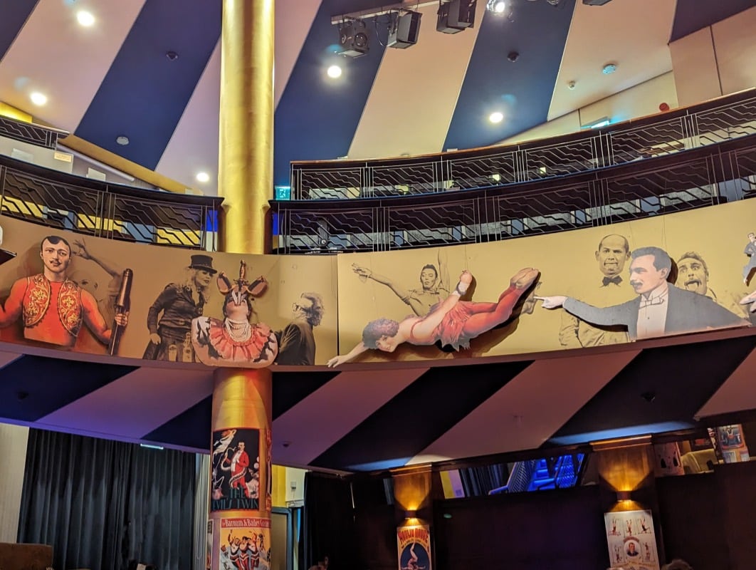 Krystallpalast Varieté Leipzig Restaurant und Showbesuch