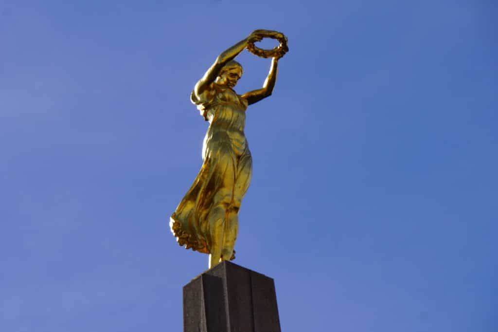 Luxemburg Stadt Goldene Frau