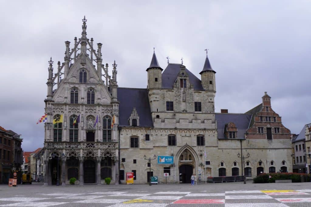 Rathaus von mEchelen