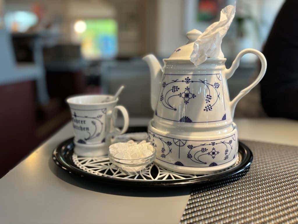 Tee zum Kuchen