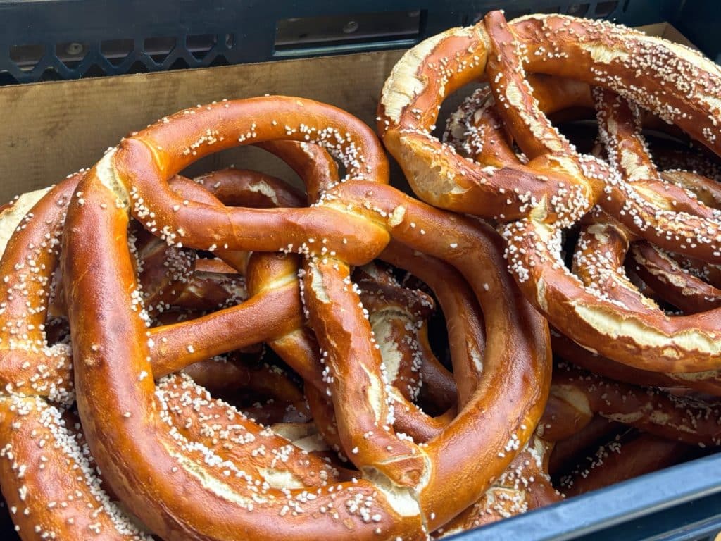 riesige Bretzeln