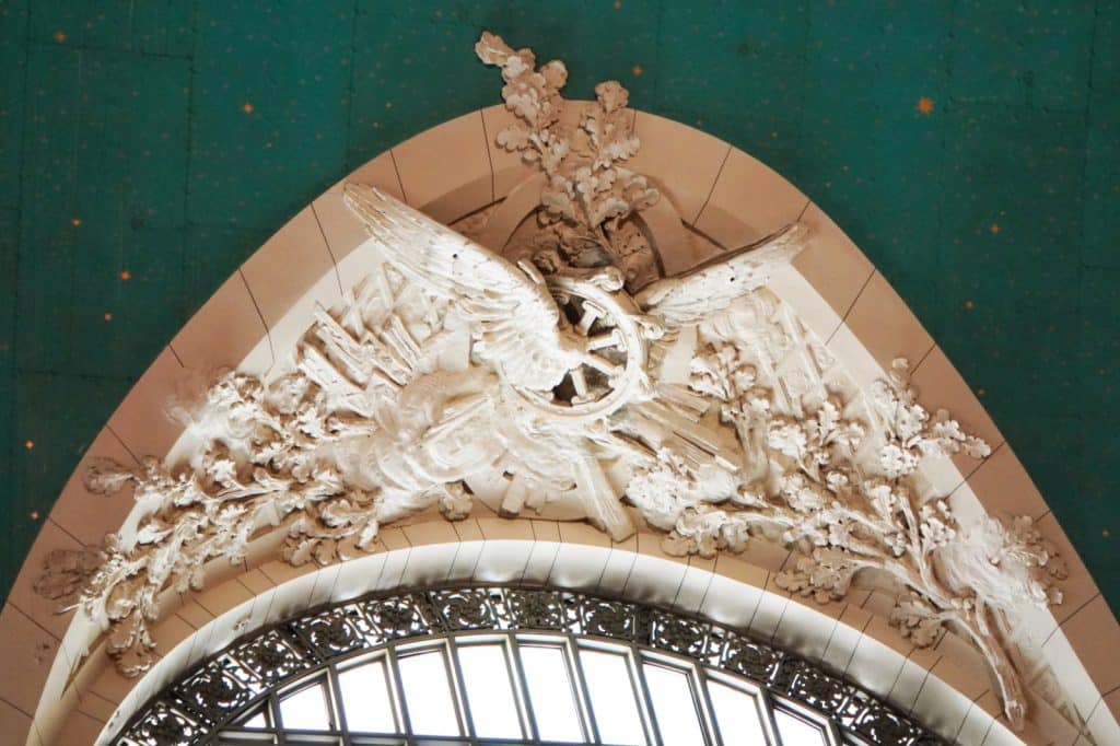 Relief über den Fenstern, Grrand Central Terminal New York