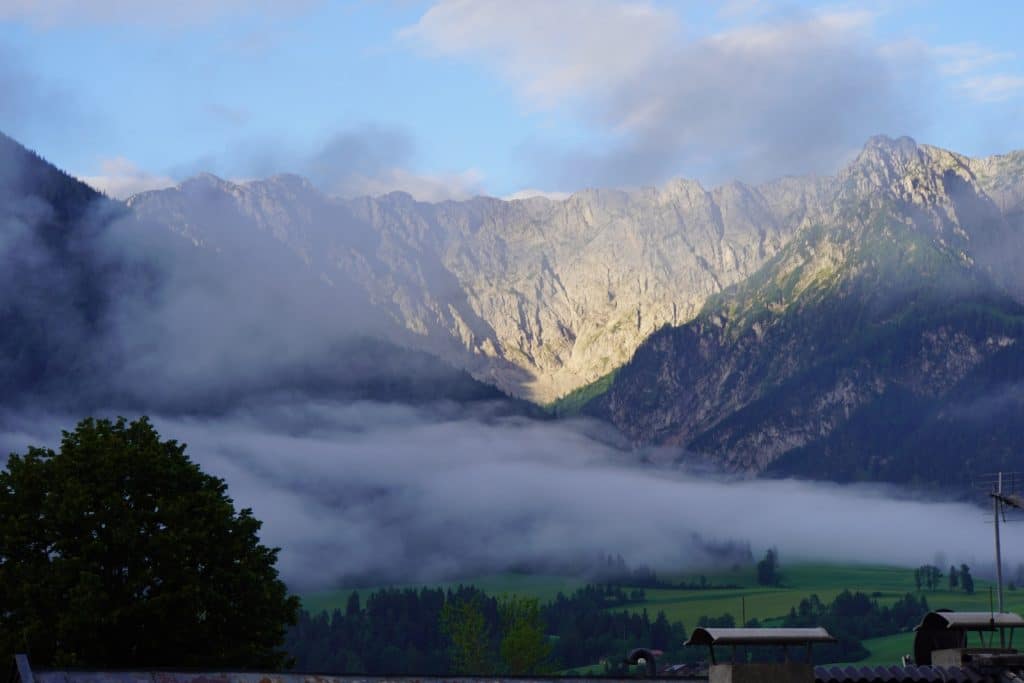 Blick vom Hotelbalkon bei gutem Wetter