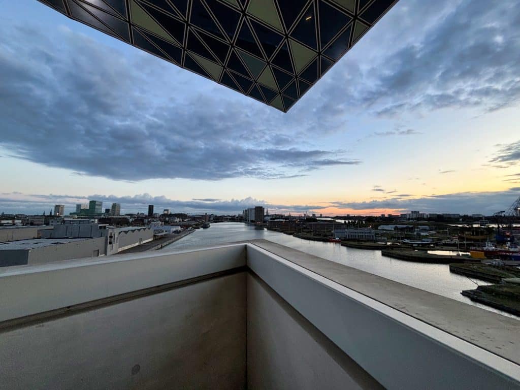 Titanic Ecke Port House Antwerpen