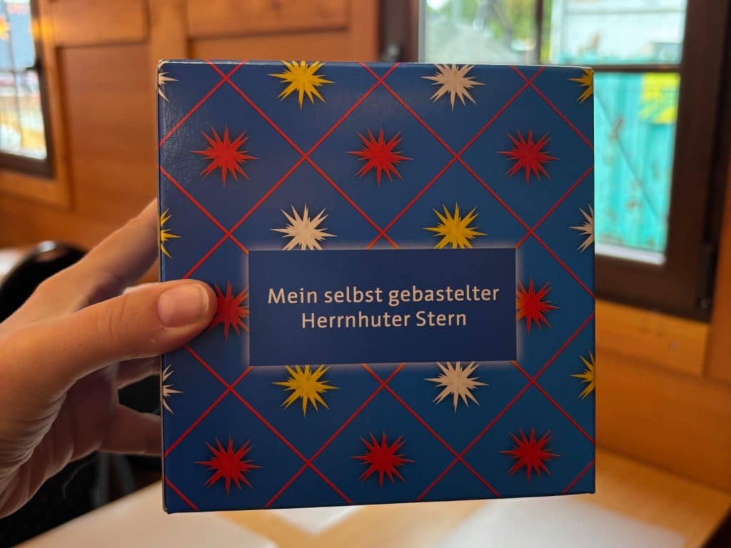 Bastelzeit! es wird ein Herrnhuter® Stern