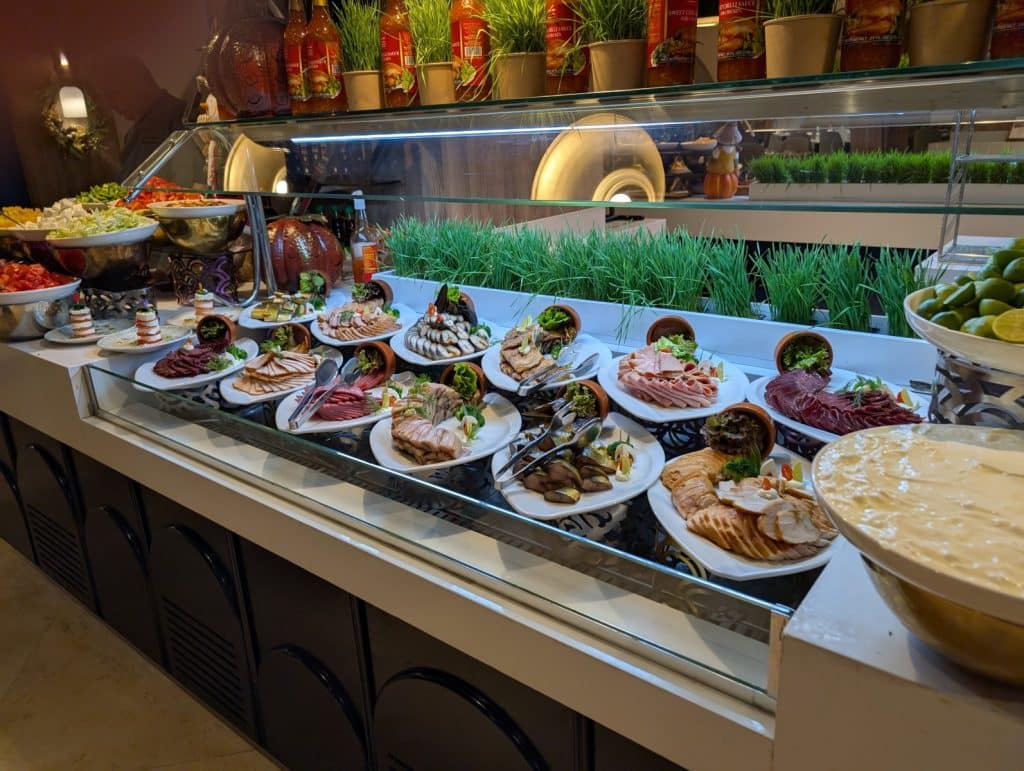 Abendessen Büfett im Rixos Radamis