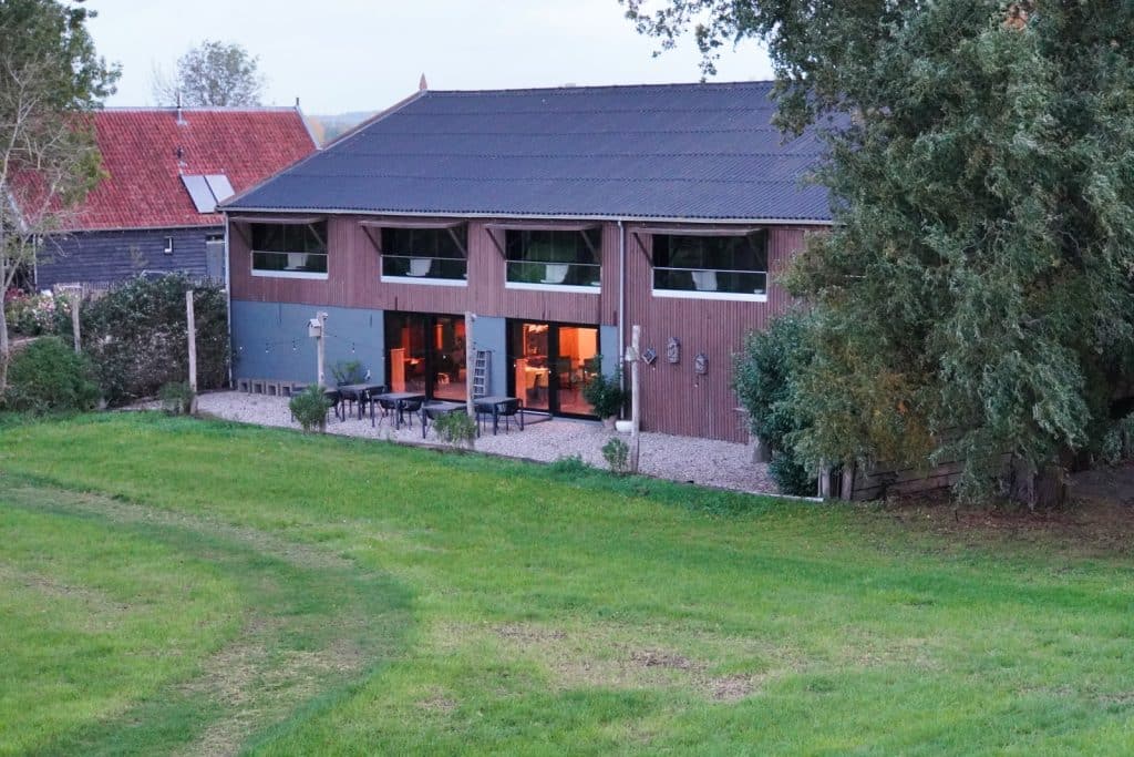 Dijklodges Wijk bij Duurstede: Einzigartiges B&B am Deich