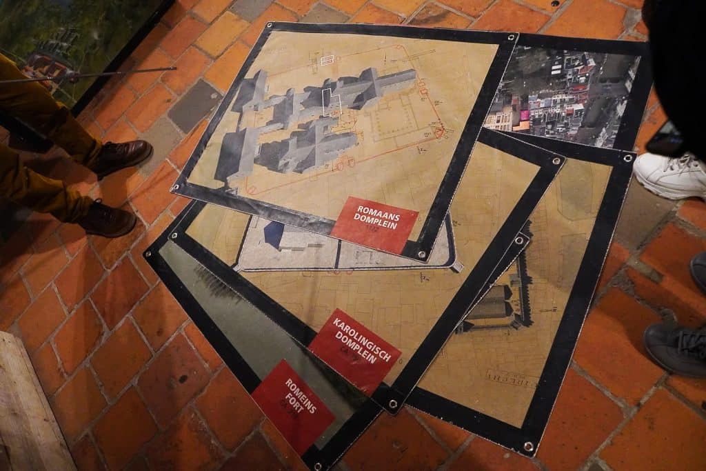 Geschichte des DOMplatzes in Utrecht