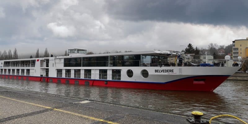 Flusskreuzfahrtschiff